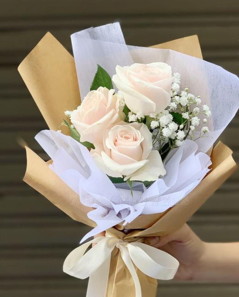 Заказать 3 розы | Цветули - уникальный сервис по доставке цветов без  накруток и посредников в городе Юрга